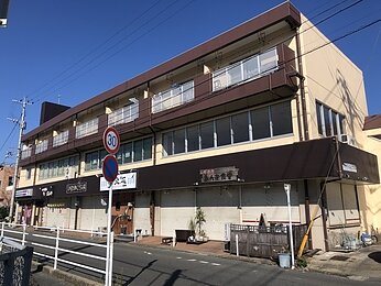 VEGA今宿駅前